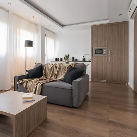 Urban Chic - Oxygen - Wola - Wroniaab * Varsóvia