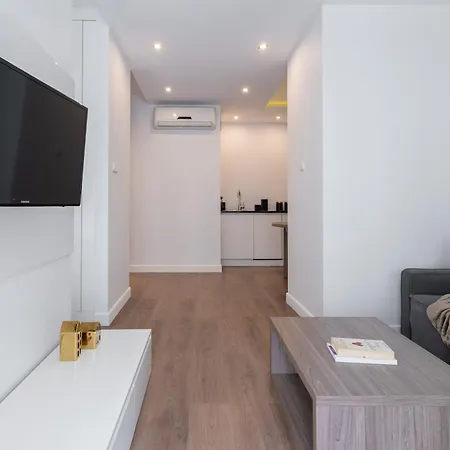 Urban Chic - Oxygen - Wola - Wroniaab