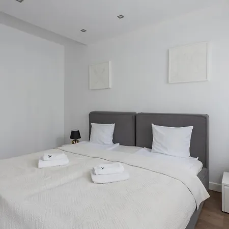 Urban Chic - Oxygen - Wola - Wroniaab *