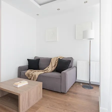 Apartment Urban Chic - Oxygen - Wola - Wroniaab Warsaw